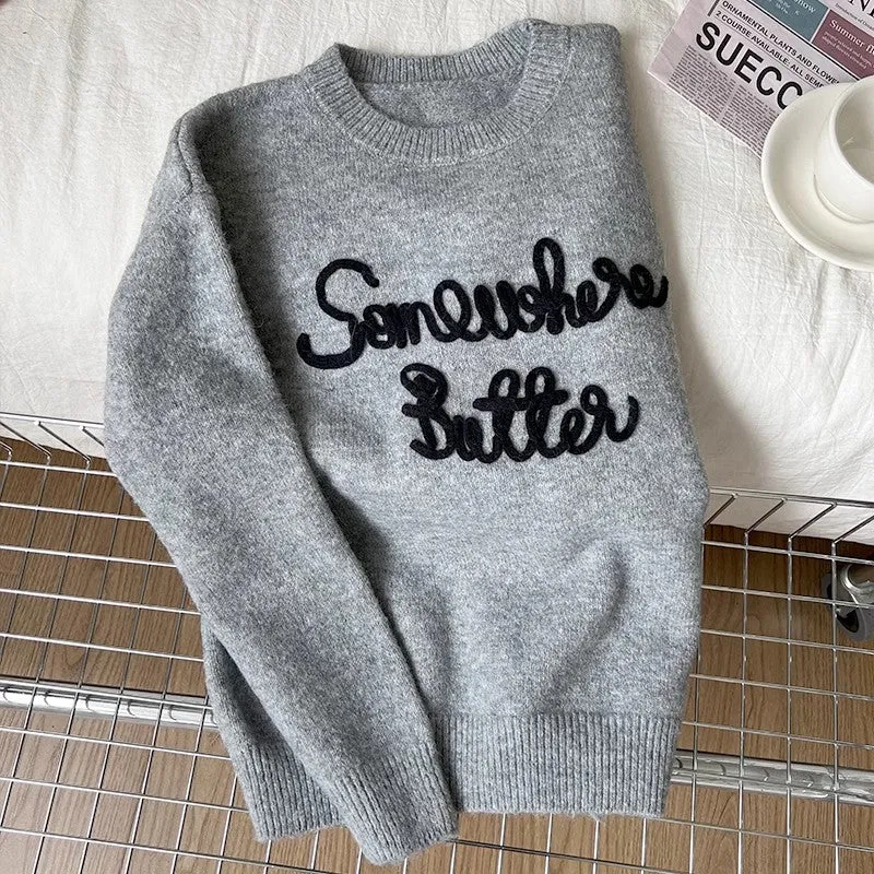 embroidery round neck pullover sweater     S4702