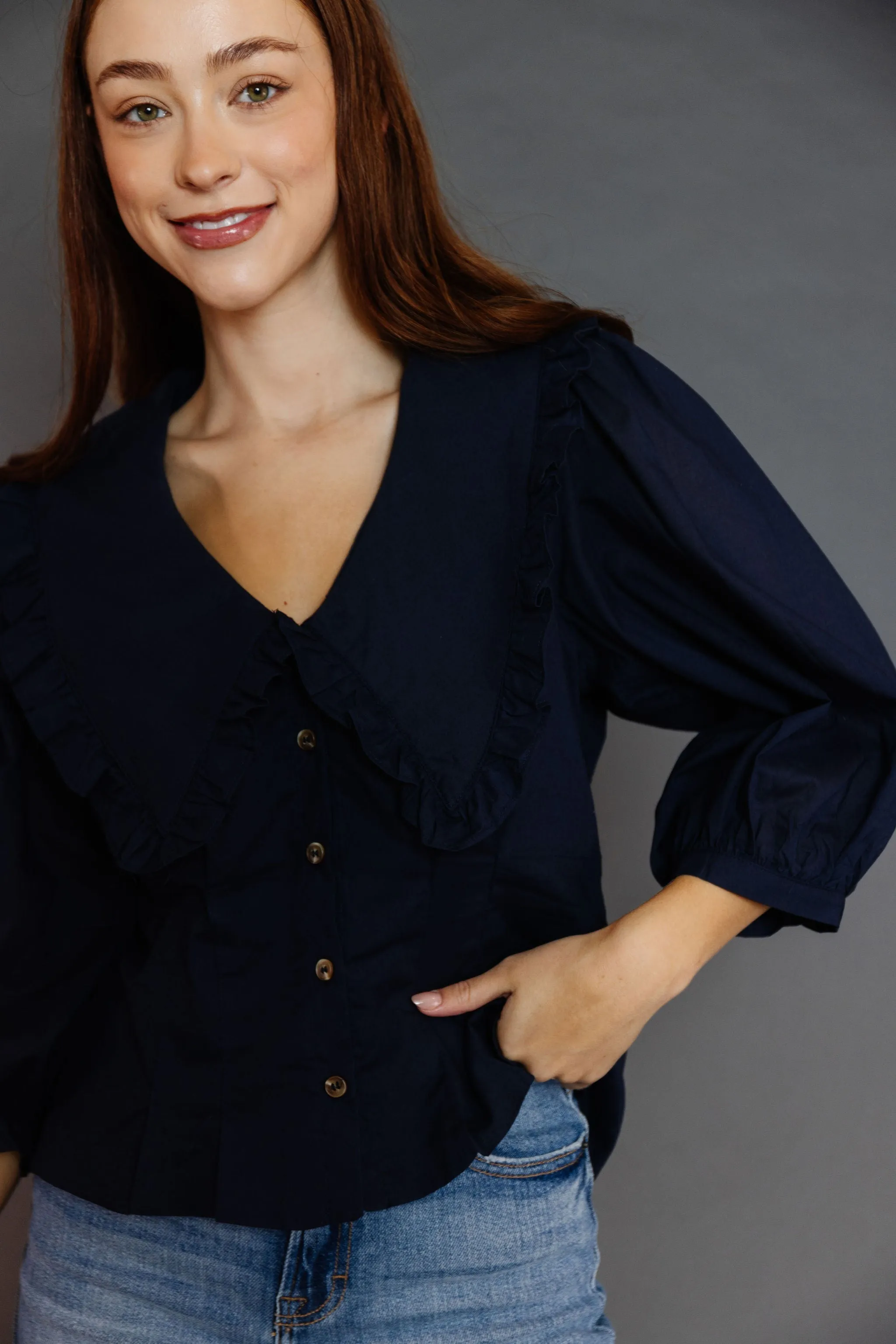 Endowlyn Blouse in Navy