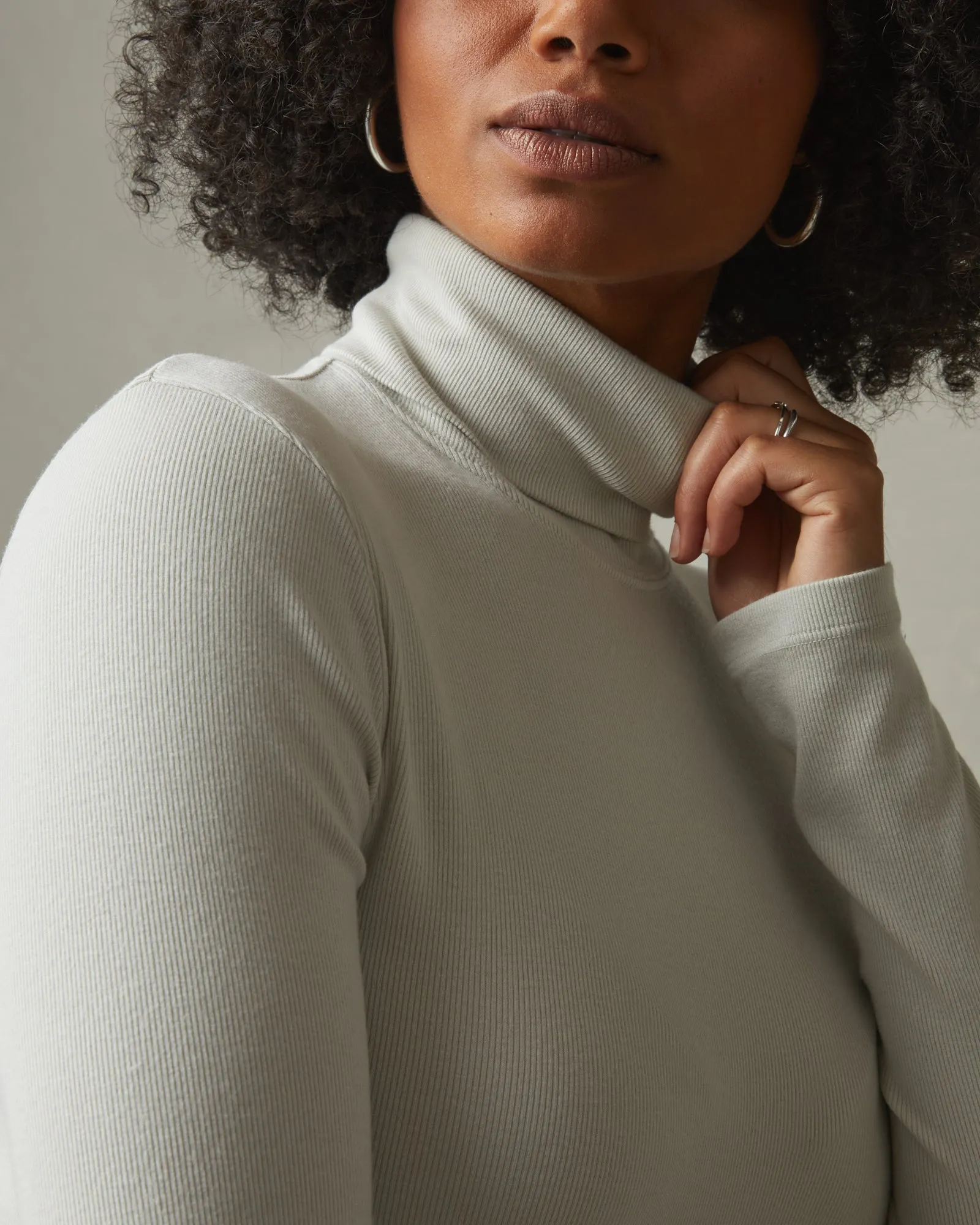 Micro Rib Turtleneck - White Onyx